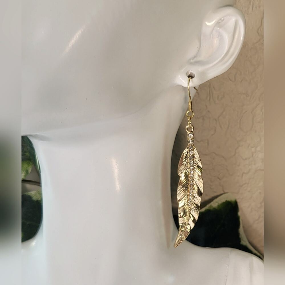 Feather and Rhinestone Statement Dangle Earrings / Pierced - Picture 2 of 6